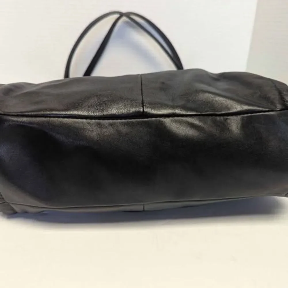 Coach Madison Phoebe Black White Leather 3 Compartment Purse J1393-28604